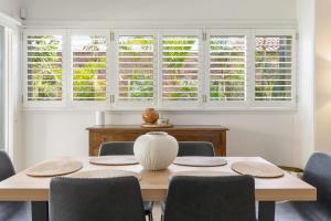 St Moritz - Timeless Federation Retreat near Coogee