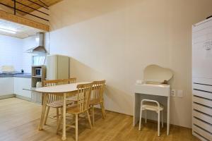 Chuncheon Cracra Pension