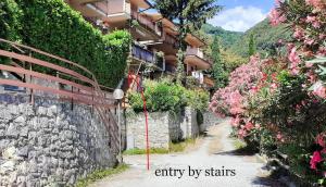Albergo Diffuso Borgo Piovere, Le Cascate balcony lakeview