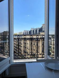 New 457 Suite Chaplin- Cosy Apartment Paris Center