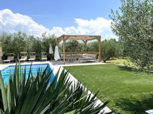 Holiday house Trogir NATURA with swimming pool