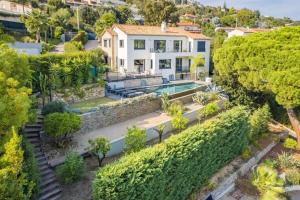 Wonderful sea view villa