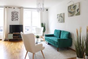 Spacious duplex in the heart of Paris