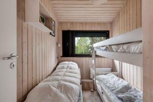 Beautiful Sunsets 100 Meters From The Beach