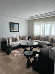 Modern Stylish Tanger Center 2BR w Airco & Wi-Fi