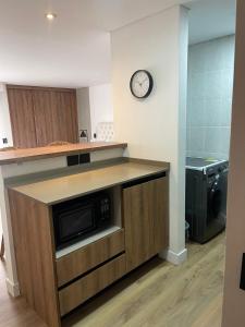 Loft poblado con parqueadero