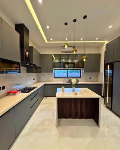 Saigon Apartment Landmark - PYG