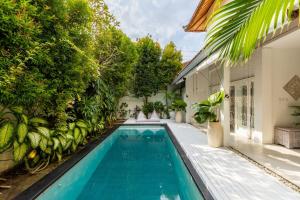 Villa 5mins to KuDeTa Beach club