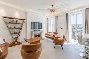 Panoramic Sea View Quai Saint-Pierre 2BR Port & Old Town