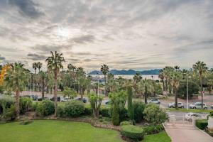 Superbe appartement 5 pièces sur la Croisette