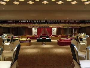 Grand Mercure Vadodara Surya Palace