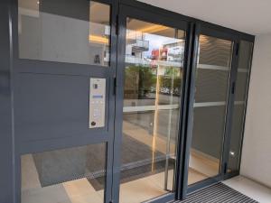 Beautiful flat around Geneva & its airport Palexpo