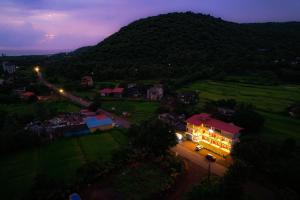 Tanishq Resort
