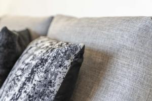 Hawkhill 1 Bedroom Apartment - Edinburgh