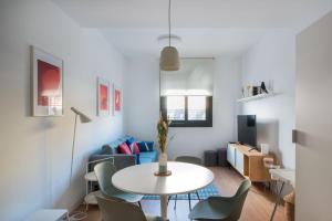 Cozy modern flat Terrace 2 Bedrooms 2 Bathrooms