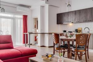 ARI Central Grand Apartment