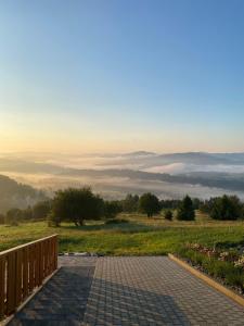 Montini - domki z jacuzzi na górze Ochodzita