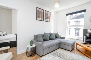 Gloucester Street Nest - 3BR Flat for 6 Guests