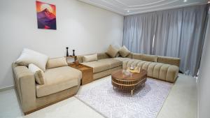 Appart Hôtel Golden Sky Home