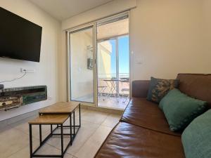 LAtena - Magnifique vue Mer- Clim - Smart TV