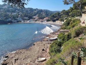 One-bedroom apartment, residence in Fabrégas, Beachfront