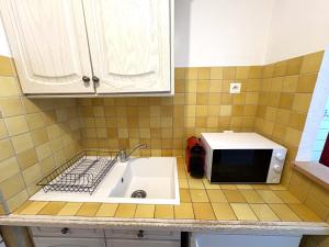 Studio cosy à 200m de la plage Parking & Wi-Fi