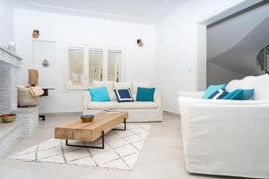 Villa Bianca con accesso diretto alla spiaggia img24