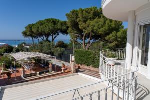 Villa Bianca con accesso diretto alla spiaggia img44