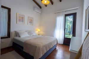 Sani Pool Beach Villa