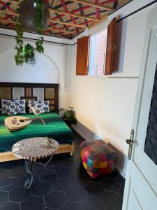 Riad Sarsar Dar dmana