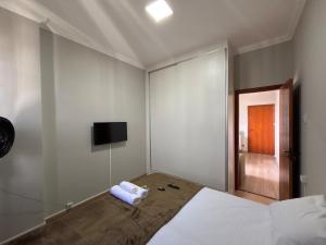 Apartamento Belo Horizonte 2 quartos Ed Maleta, Mercado Central, Feira Hippie, Praça da Liberdade e Parque Municipal