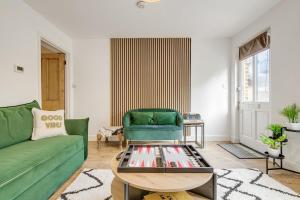 Riverside Cottage Retreat Hertford Town Sleeps 6