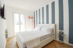 60 passi dal mare-Charming CdO