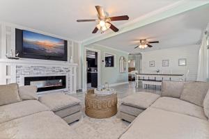 Stylish St Pete Vacation Home with Private Pool!
