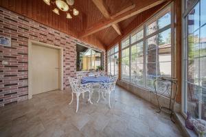 The Exquisite Residence