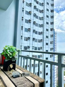 BRAND NEW HOTEL-INSPIRED Fern at Grass ResidencesT5