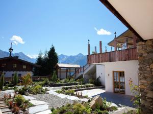 Apartment with Sauna and Ski In Out