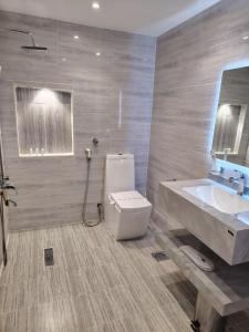 شقق ازار المخدومة