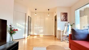 Oulu Modern 2BR with Sauna, Patio and Parking, 10 min to Center