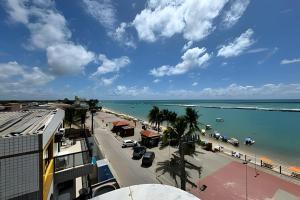 Cobertura Duplex com PISCINA PRIVATIVA de frente para o MAR 5 quartos até 14 pessoas