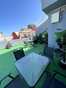 Top-Floor 2BR Apartment in Tangier City Center