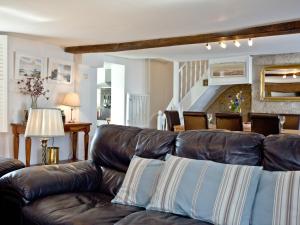 Elizabethan House