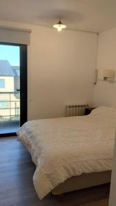 Departamento Familiar con Balcón y Estacionamiento Gratuito