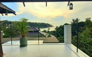 Salad Beach Bungalow - Sunset Seaview 2 bedroom
