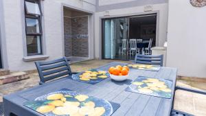 The Sandcastle - Apartment in Villa