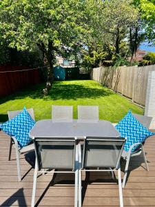 Boscombe Pier 10 min walk