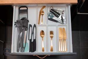 1-Bedroom Apartment with Balcony & Sofa Bed near Promenada Mall & Pipera Metro