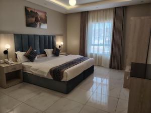 شقق ازار المخدومة