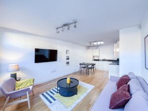 Stylish Camden Apartment C4