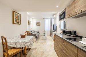 84 MEY - Apartment for 4 people near Croisette and Palais